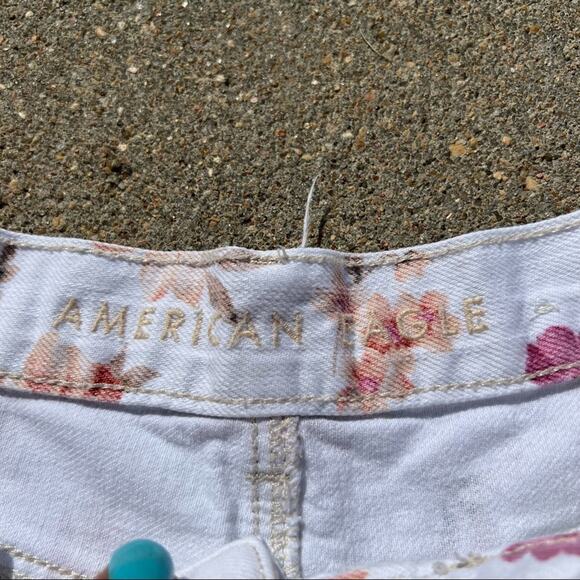 American Eagle Outfitters Floral Jean Shorts - White and Pink - Picture 3 of 5